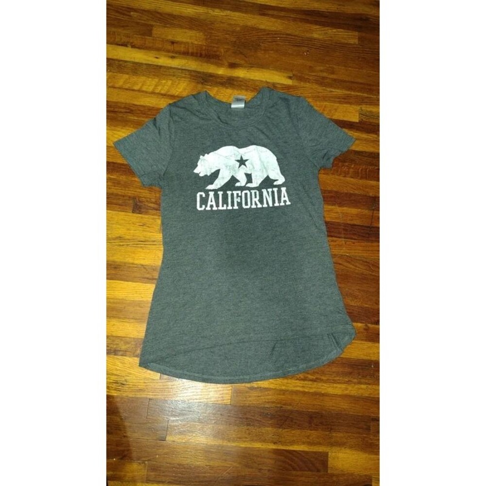 California bear tee small
